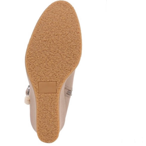 Women’s Taupe Shearling Wedge Booties - Picture 13 of 13